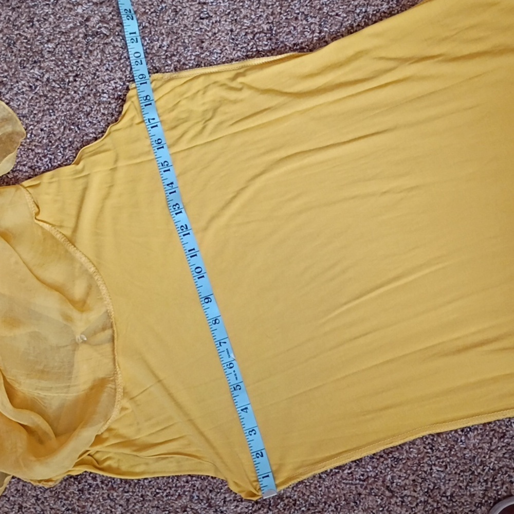 Flowy Yellow Dress - Picture 8 of 9
